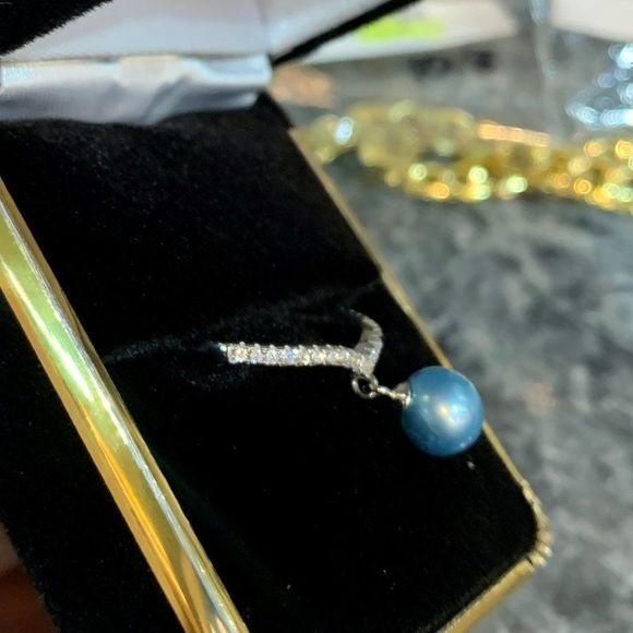 adjustable Blue pearl ring